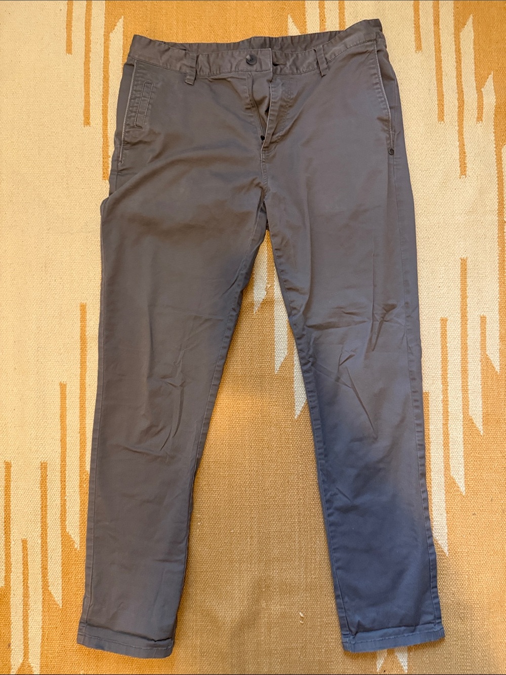 Vuori Men's Slim Chino Pants - 32 - Tobacco